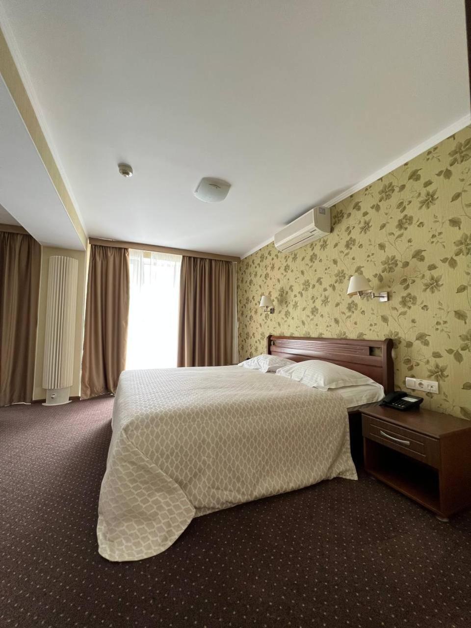 Grand-Marine Hotel & Spa Burlach'ya Balka 외부 사진