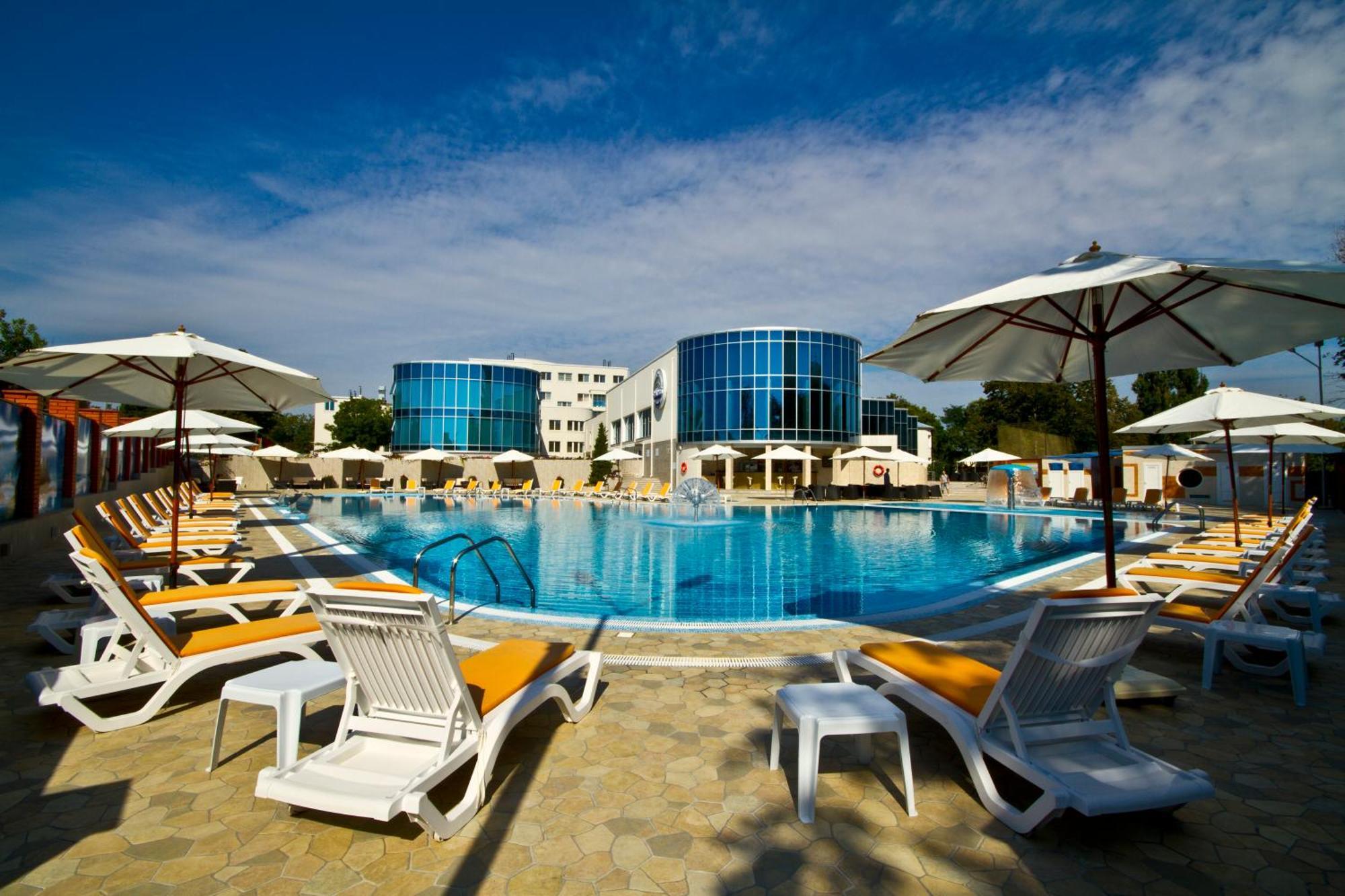 Grand-Marine Hotel & Spa Burlach'ya Balka 외부 사진