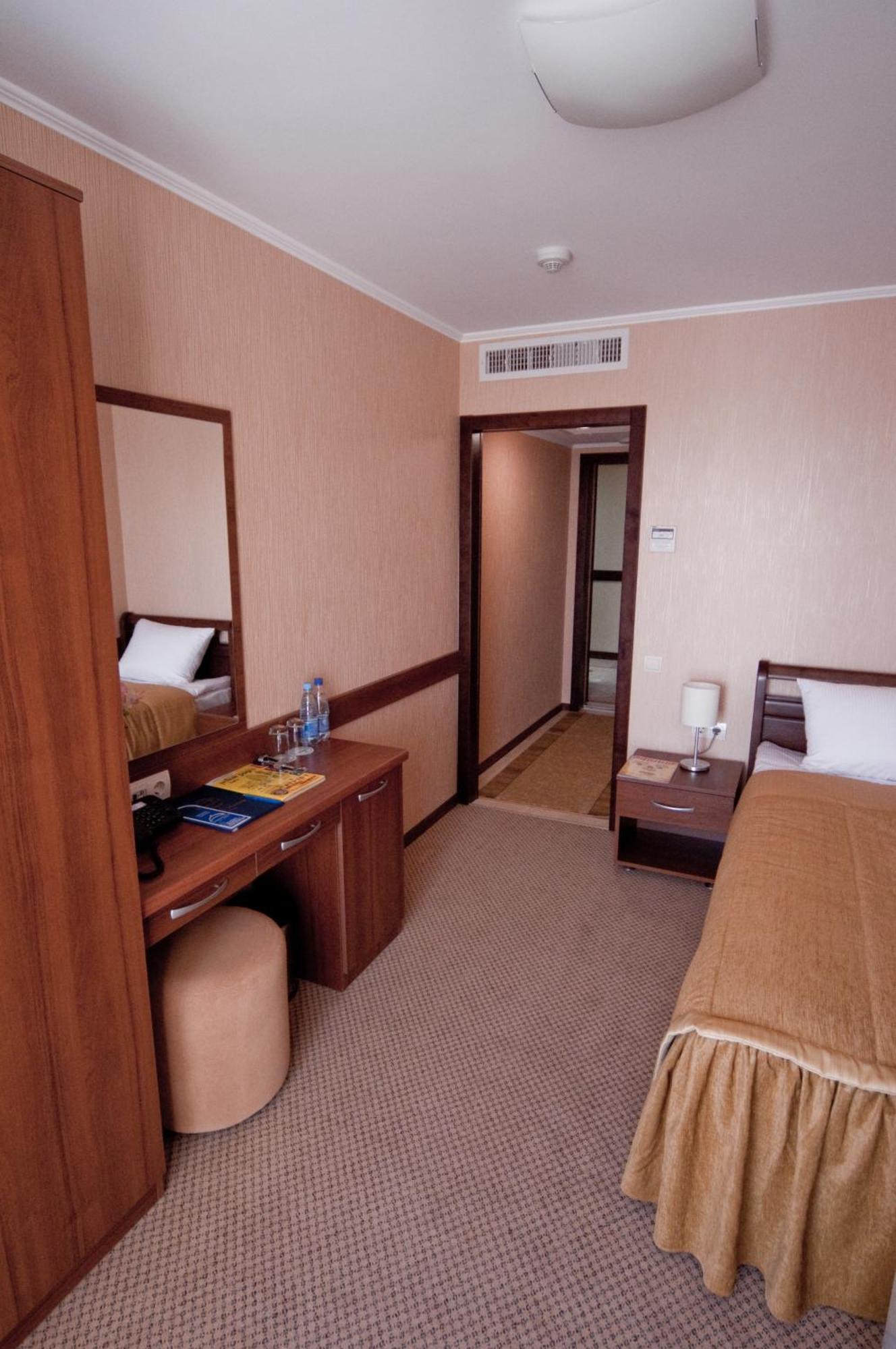 Grand-Marine Hotel & Spa Burlach'ya Balka 객실 사진